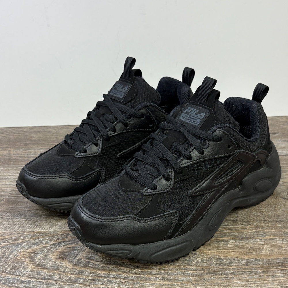 Fila Lateshift Slip Resistant Composite Toe Work Shoes / Sneakers Size 6.5
